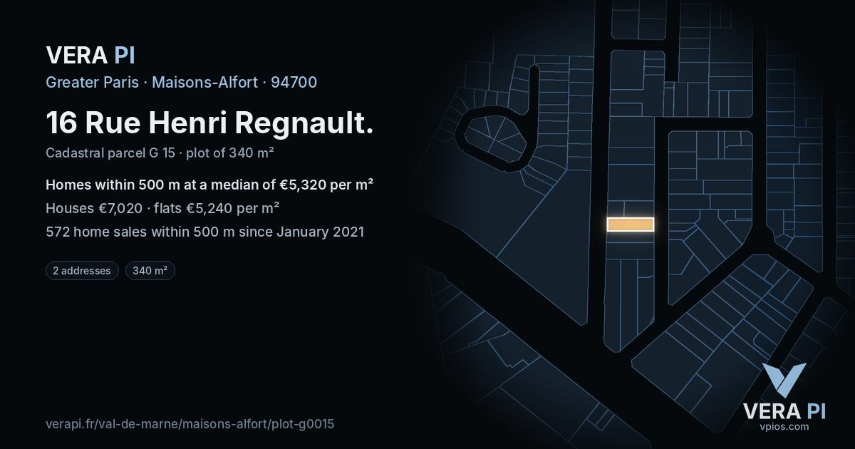 16 Rue Henri Regnault, Maisons-Alfort at night – the plot lit, the parcels around coloured by the prices near them