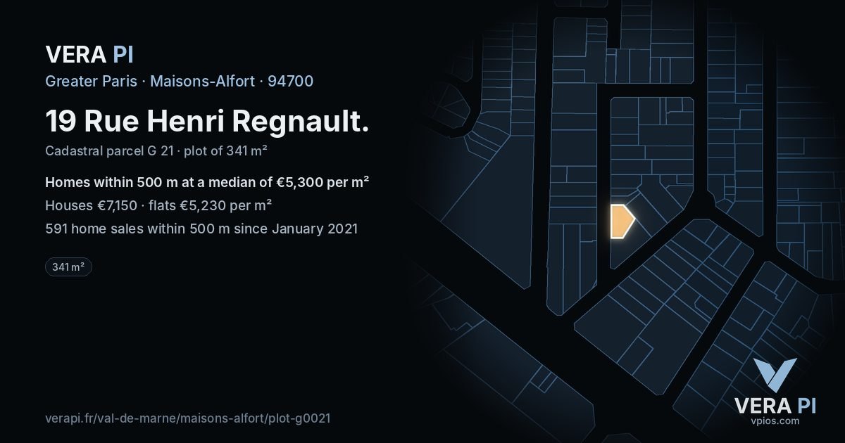 19 Rue Henri Regnault, Maisons-Alfort at night – the plot lit, the parcels around coloured by the prices near them