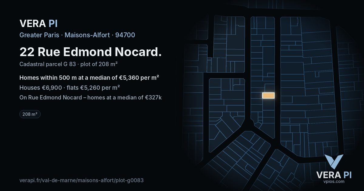 22 Rue Edmond Nocard, Maisons-Alfort at night – the plot lit, the parcels around coloured by the prices near them