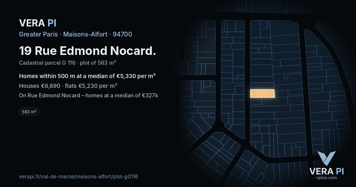 19 Rue Edmond Nocard, Maisons-Alfort at night – the plot lit, the parcels around coloured by the prices near them