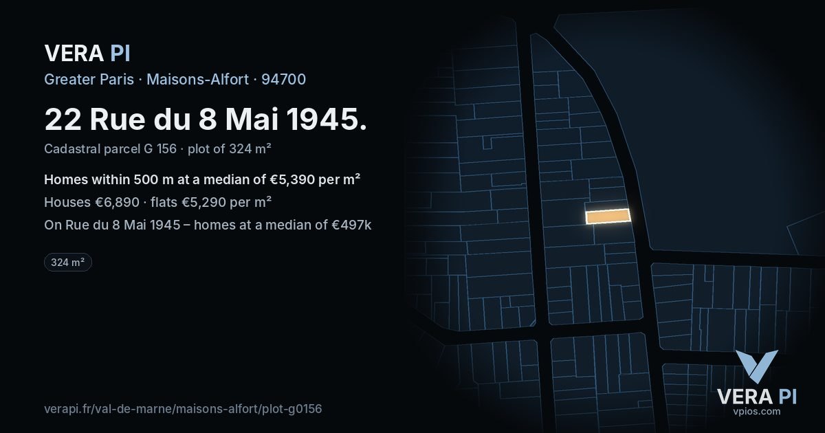 22 Rue du 8 Mai 1945, Maisons-Alfort at night – the plot lit, the parcels around coloured by the prices near them