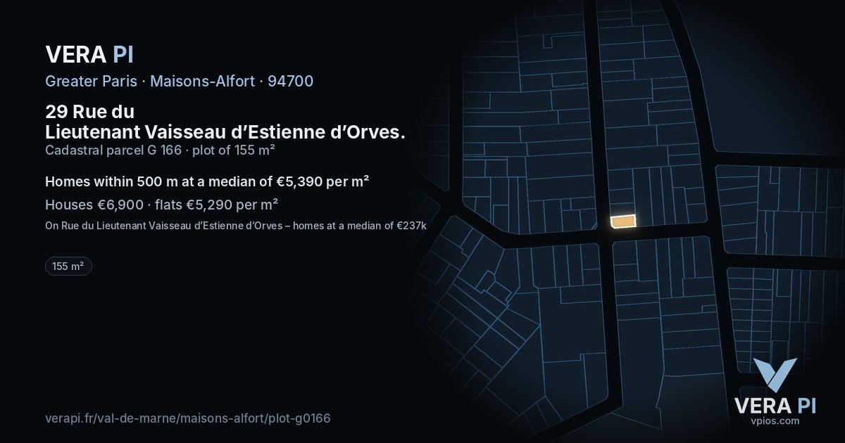 29 Rue du Lieutenant Vaisseau d’Estienne d’Orves, Maisons-Alfort at night – the plot lit, the parcels around coloured by the prices near them