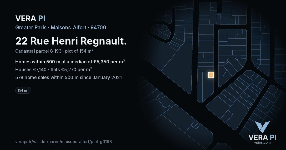 22 Rue Henri Regnault, Maisons-Alfort at night – the plot lit, the parcels around coloured by the prices near them