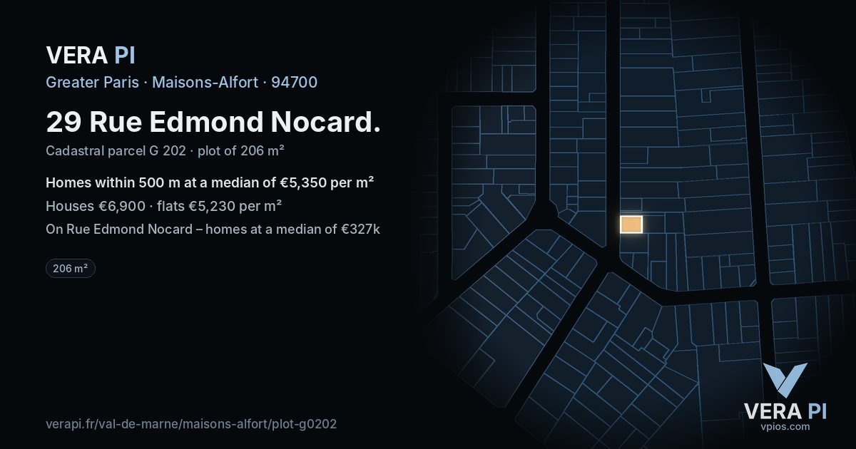 29 Rue Edmond Nocard, Maisons-Alfort at night – the plot lit, the parcels around coloured by the prices near them