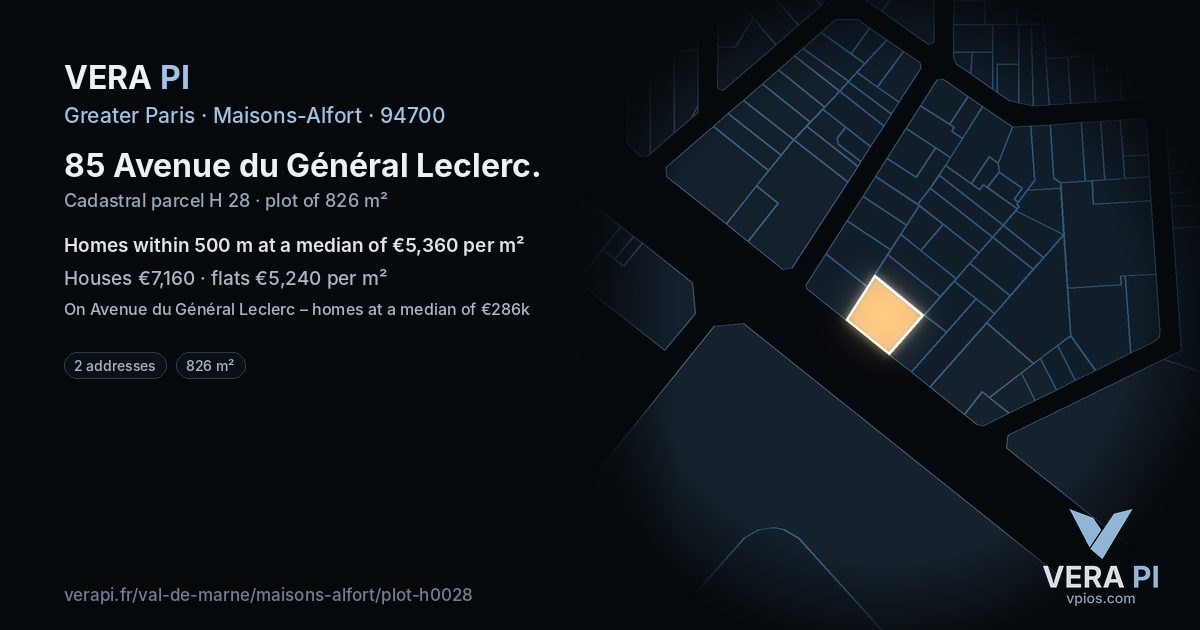 85 Avenue du Général Leclerc, Maisons-Alfort at night – the plot lit, the parcels around coloured by the prices near them