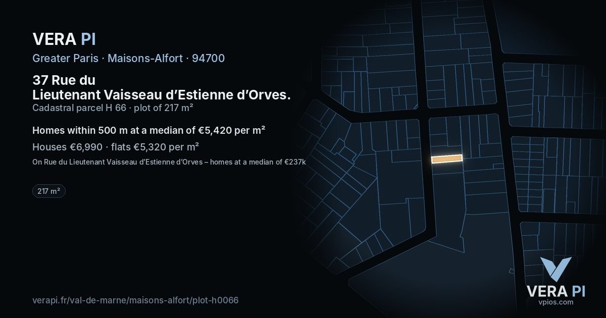 37 Rue du Lieutenant Vaisseau d’Estienne d’Orves, Maisons-Alfort at night – the plot lit, the parcels around coloured by the prices near them