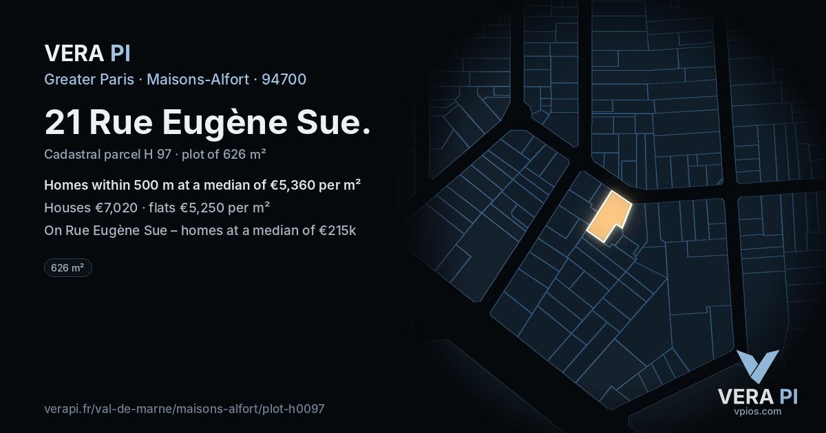21 Rue Eugène Sue, Maisons-Alfort at night – the plot lit, the parcels around coloured by the prices near them