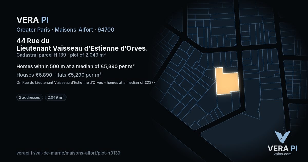 44 Rue du Lieutenant Vaisseau d’Estienne d’Orves, Maisons-Alfort at night – the plot lit, the parcels around coloured by the prices near them