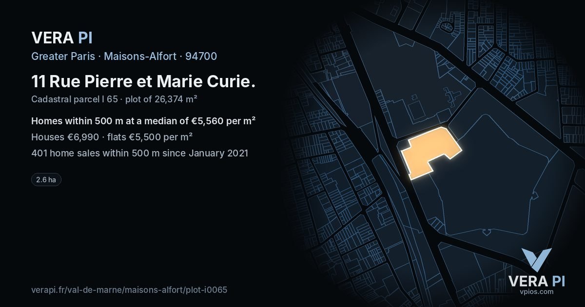 11 Rue Pierre et Marie Curie, Maisons-Alfort at night – the plot lit, the parcels around coloured by the prices near them
