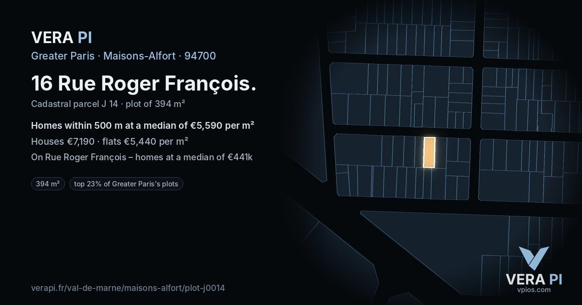 16 Rue Roger François, Maisons-Alfort at night – the plot lit, the parcels around coloured by the prices near them
