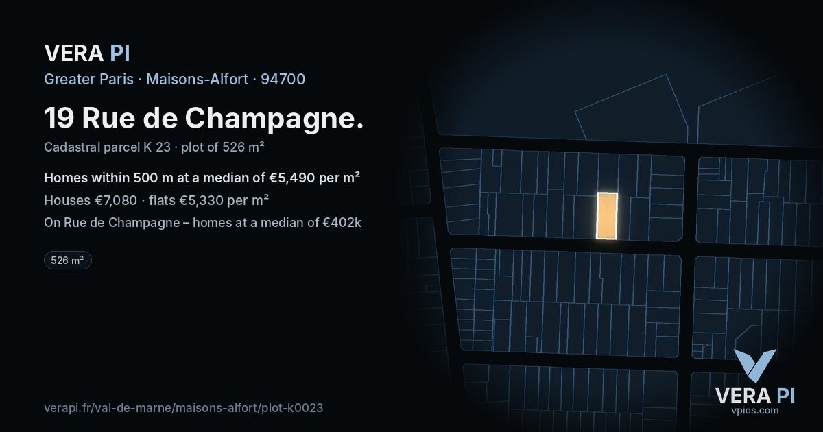 19 Rue de Champagne, Maisons-Alfort at night – the plot lit, the parcels around coloured by the prices near them