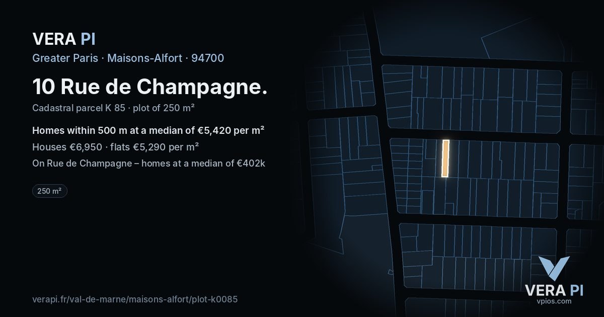 10 Rue de Champagne, Maisons-Alfort at night – the plot lit, the parcels around coloured by the prices near them