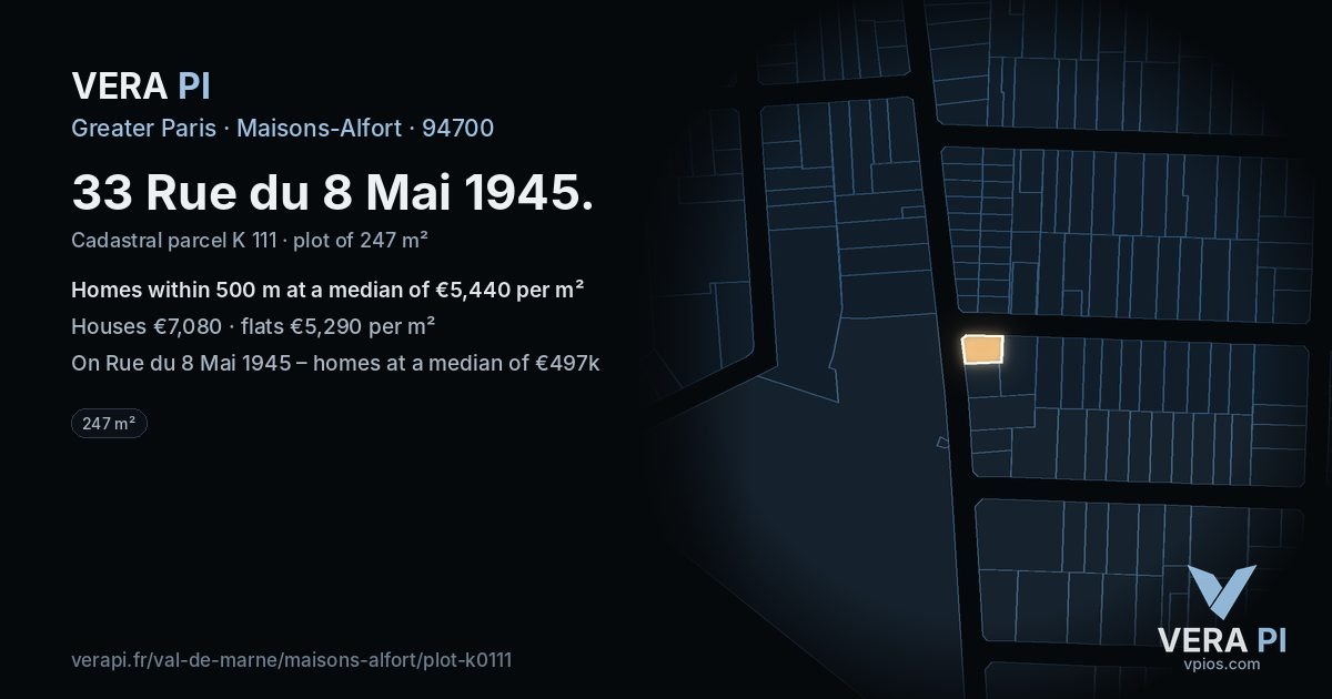 33 Rue du 8 Mai 1945, Maisons-Alfort at night – the plot lit, the parcels around coloured by the prices near them