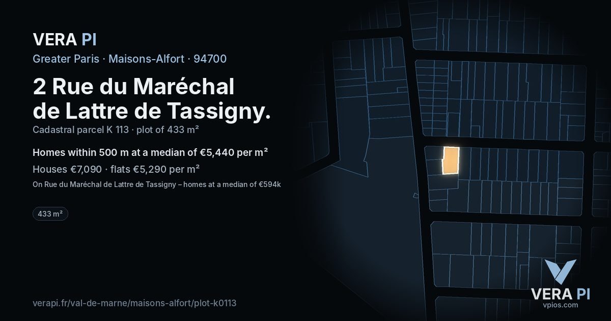2 Rue du Maréchal de Lattre de Tassigny, Maisons-Alfort at night – the plot lit, the parcels around coloured by the prices near them