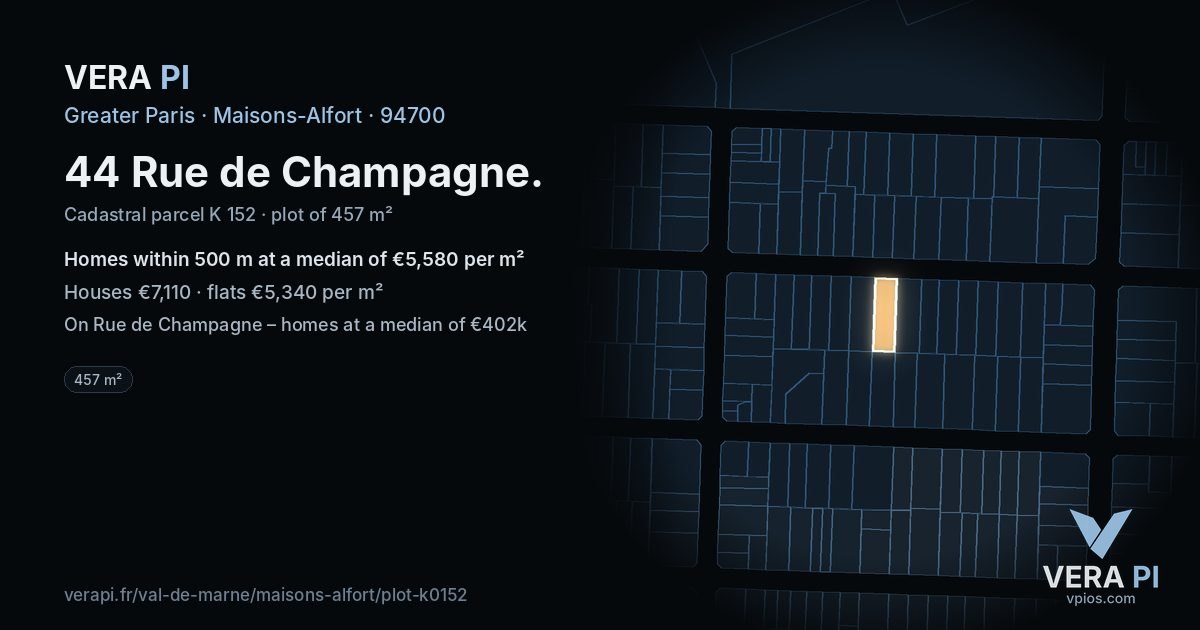 44 Rue de Champagne, Maisons-Alfort at night – the plot lit, the parcels around coloured by the prices near them