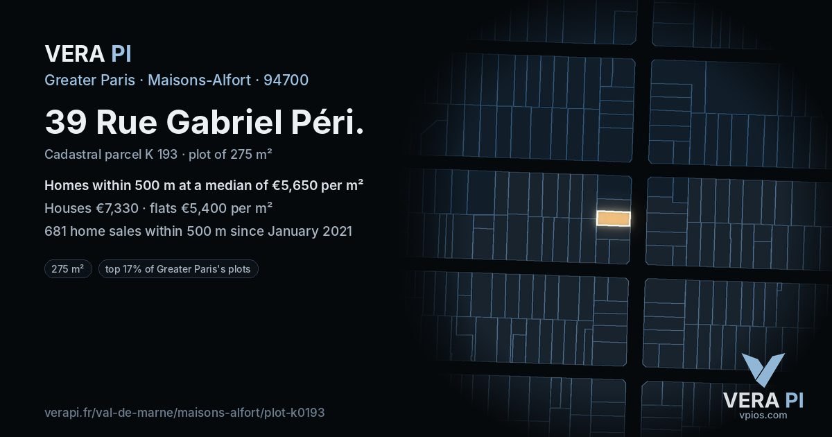39 Rue Gabriel Péri, Maisons-Alfort at night – the plot lit, the parcels around coloured by the prices near them