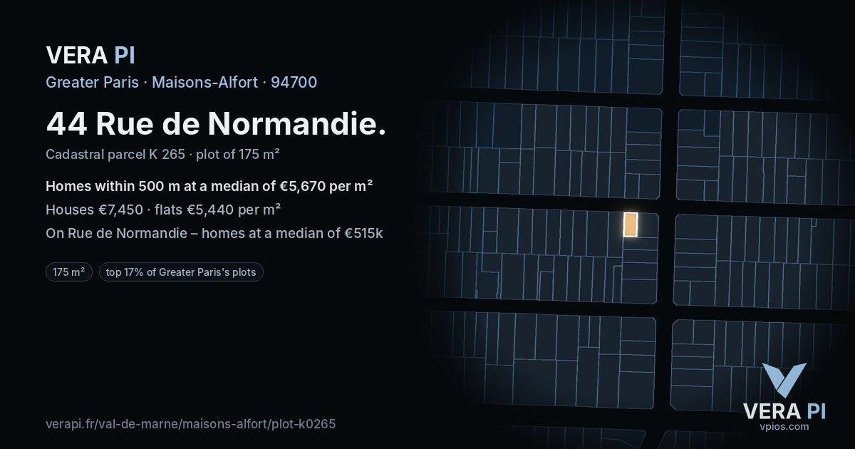 44 Rue de Normandie, Maisons-Alfort at night – the plot lit, the parcels around coloured by the prices near them