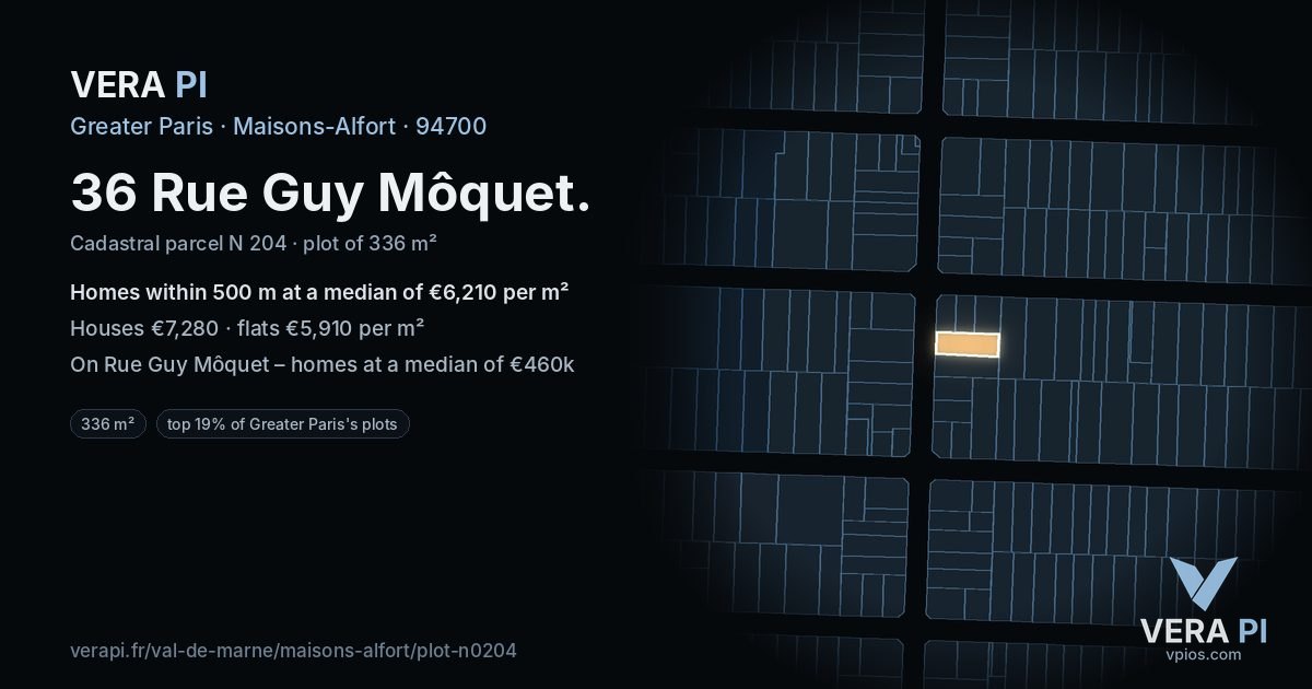 36 Rue Guy Môquet, Maisons-Alfort at night – the plot lit, the parcels around coloured by the prices near them