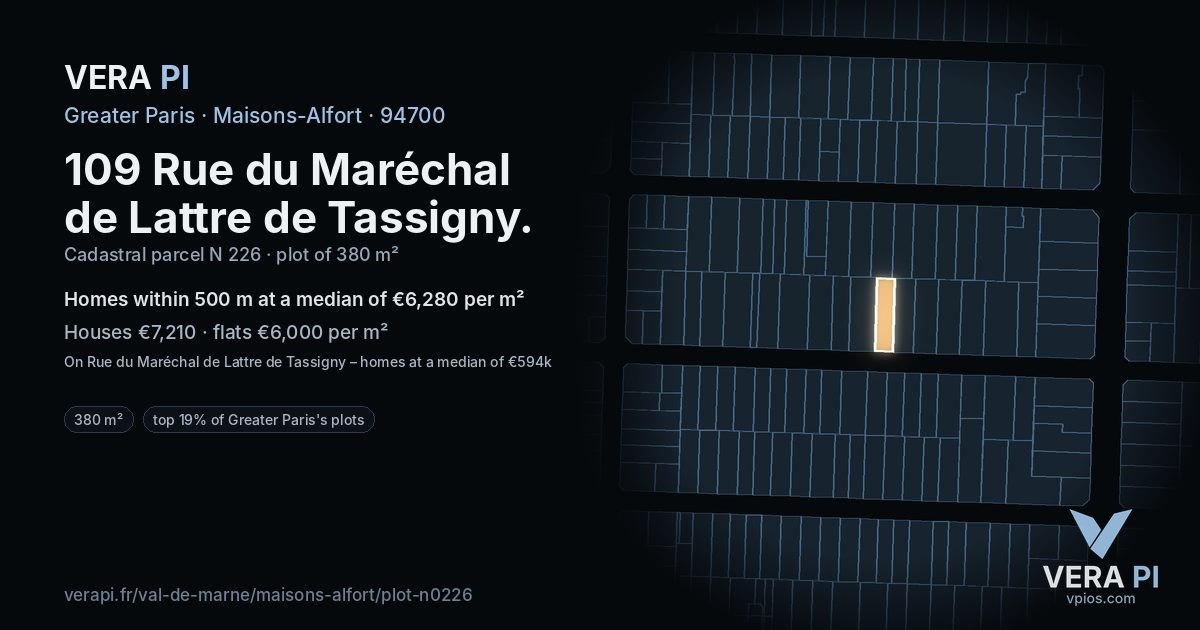 109 Rue du Maréchal de Lattre de Tassigny, Maisons-Alfort at night – the plot lit, the parcels around coloured by the prices near them