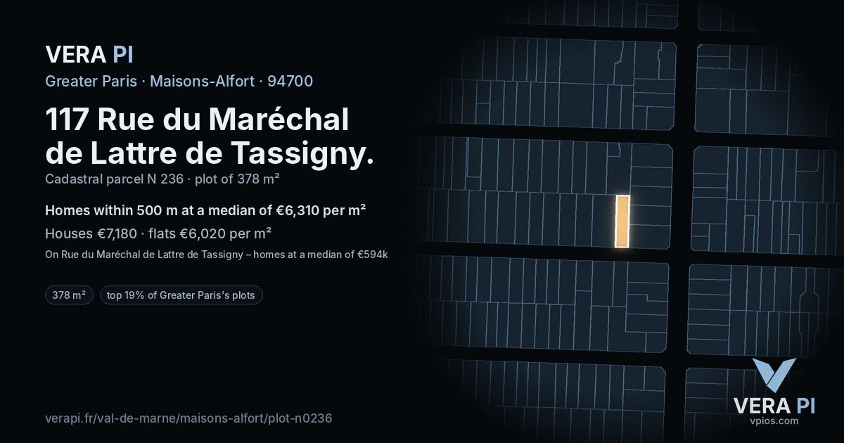 117 Rue du Maréchal de Lattre de Tassigny, Maisons-Alfort at night – the plot lit, the parcels around coloured by the prices near them