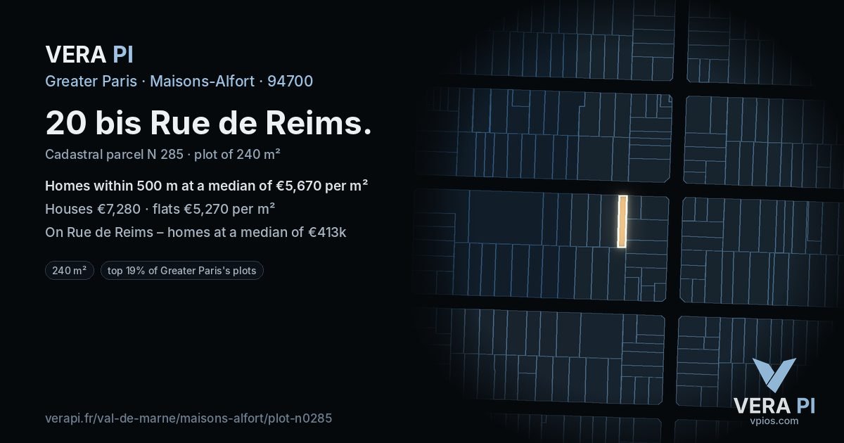 20 bis Rue de Reims, Maisons-Alfort at night – the plot lit, the parcels around coloured by the prices near them