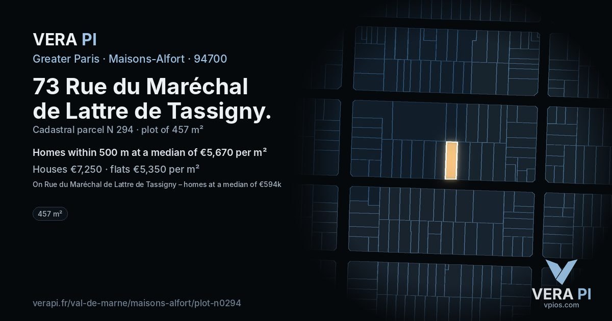 73 Rue du Maréchal de Lattre de Tassigny, Maisons-Alfort at night – the plot lit, the parcels around coloured by the prices near them