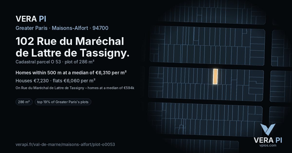 102 Rue du Maréchal de Lattre de Tassigny, Maisons-Alfort at night – the plot lit, the parcels around coloured by the prices near them