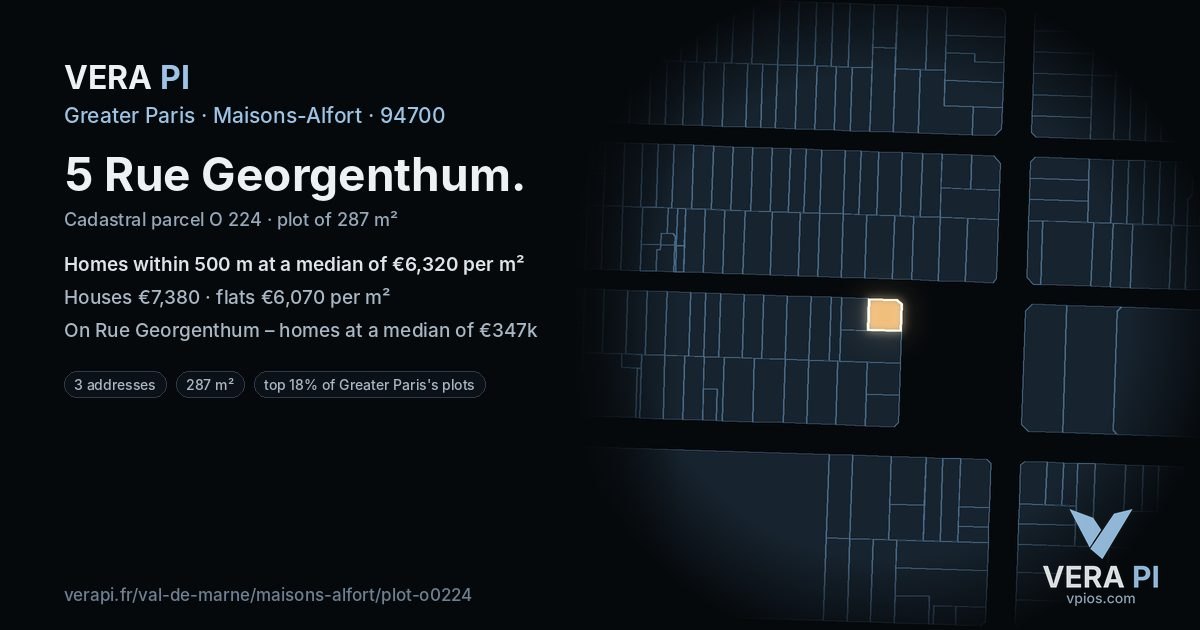 5 Rue Georgenthum, Maisons-Alfort at night – the plot lit, the parcels around coloured by the prices near them