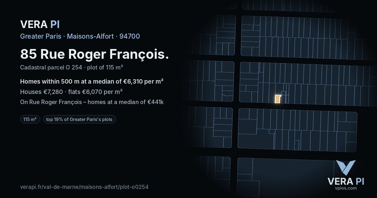 85 Rue Roger François, Maisons-Alfort at night – the plot lit, the parcels around coloured by the prices near them