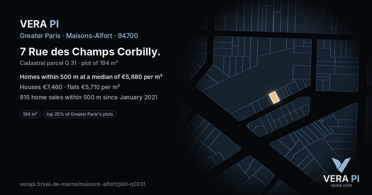 7 Rue des Champs Corbilly, Maisons-Alfort at night – the plot lit, the parcels around coloured by the prices near them
