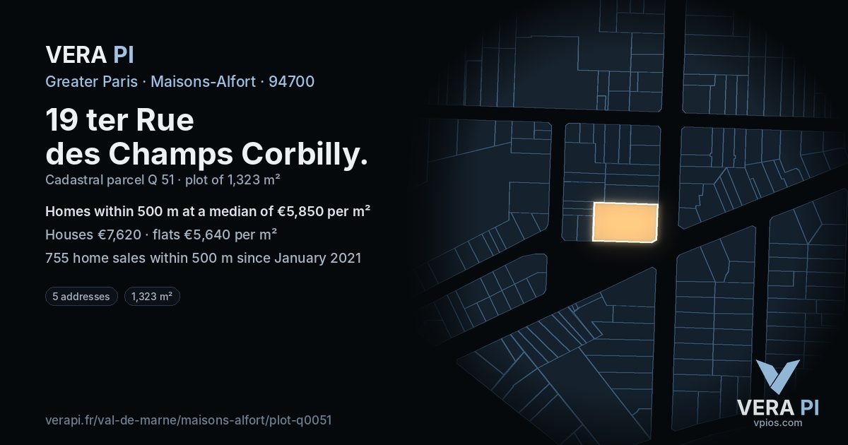 19 ter Rue des Champs Corbilly, Maisons-Alfort at night – the plot lit, the parcels around coloured by the prices near them