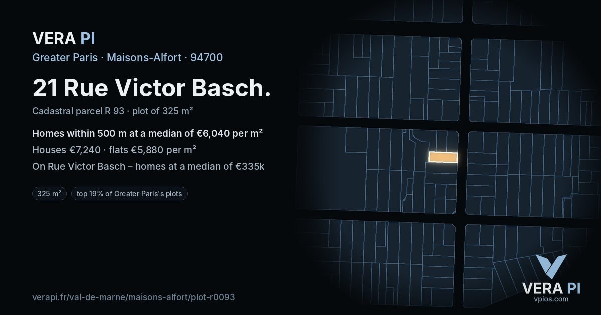 21 Rue Victor Basch, Maisons-Alfort at night – the plot lit, the parcels around coloured by the prices near them