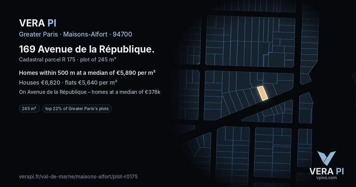169 Avenue de la République, Maisons-Alfort at night – the plot lit, the parcels around coloured by the prices near them