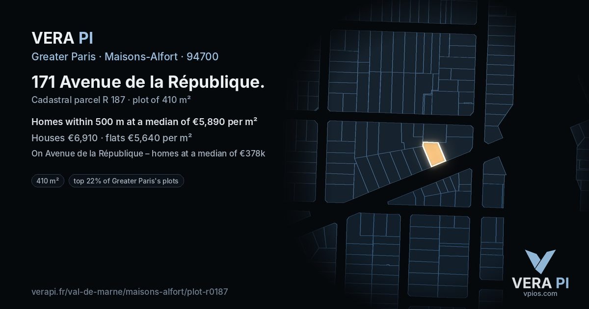 171 Avenue de la République, Maisons-Alfort at night – the plot lit, the parcels around coloured by the prices near them