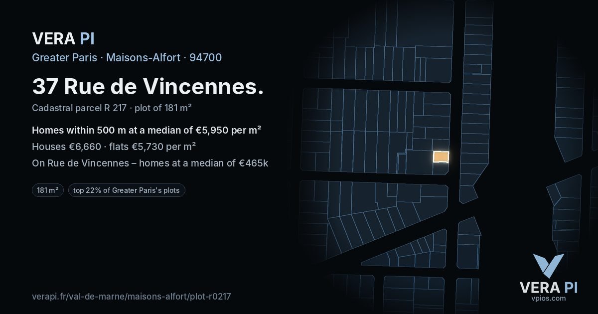 37 Rue de Vincennes, Maisons-Alfort at night – the plot lit, the parcels around coloured by the prices near them