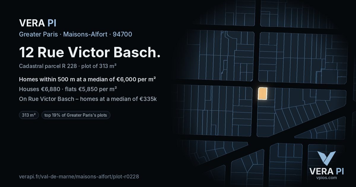 12 Rue Victor Basch, Maisons-Alfort at night – the plot lit, the parcels around coloured by the prices near them