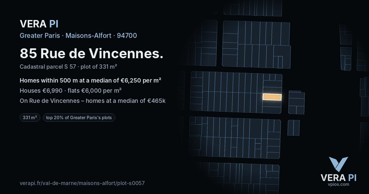 85 Rue de Vincennes, Maisons-Alfort at night – the plot lit, the parcels around coloured by the prices near them
