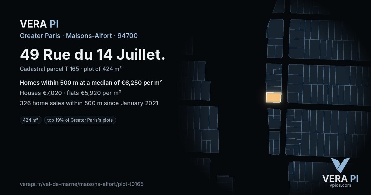 49 Rue du 14 Juillet, Maisons-Alfort at night – the plot lit, the parcels around coloured by the prices near them