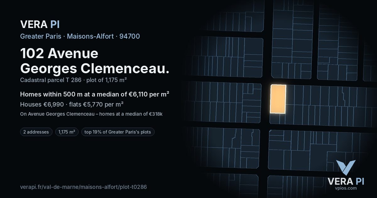 102 Avenue Georges Clemenceau, Maisons-Alfort at night – the plot lit, the parcels around coloured by the prices near them