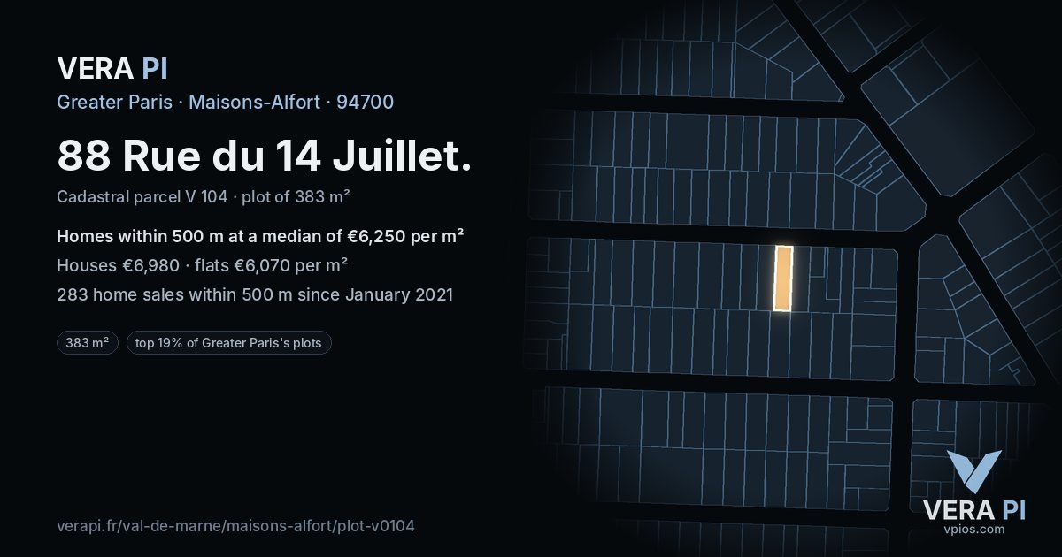 88 Rue du 14 Juillet, Maisons-Alfort at night – the plot lit, the parcels around coloured by the prices near them
