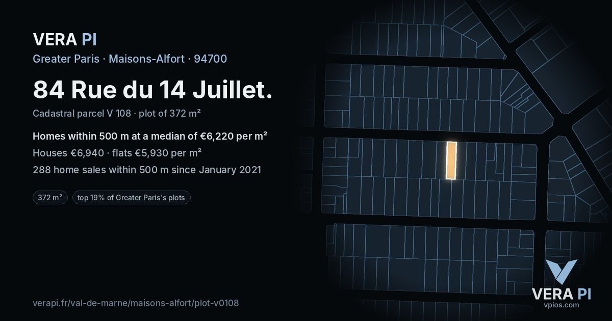 84 Rue du 14 Juillet, Maisons-Alfort at night – the plot lit, the parcels around coloured by the prices near them
