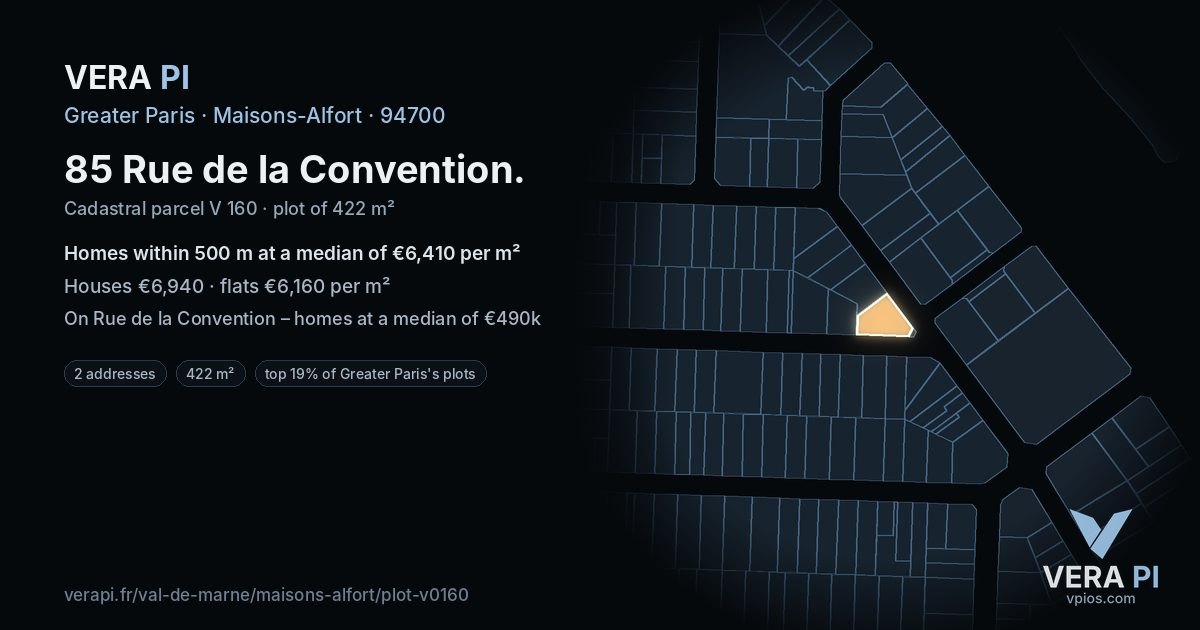 85 Rue de la Convention, Maisons-Alfort at night – the plot lit, the parcels around coloured by the prices near them