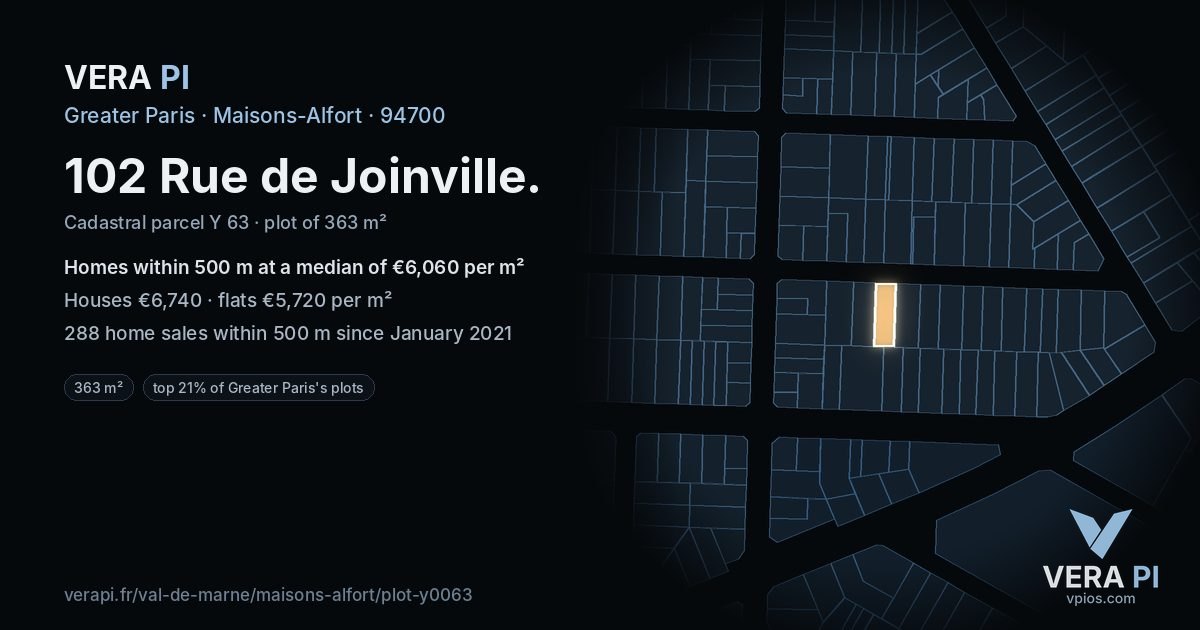 102 Rue de Joinville, Maisons-Alfort at night – the plot lit, the parcels around coloured by the prices near them