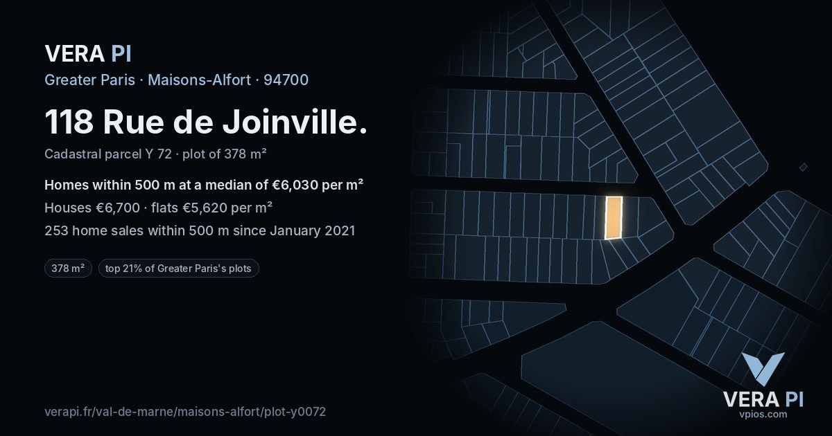 118 Rue de Joinville, Maisons-Alfort at night – the plot lit, the parcels around coloured by the prices near them