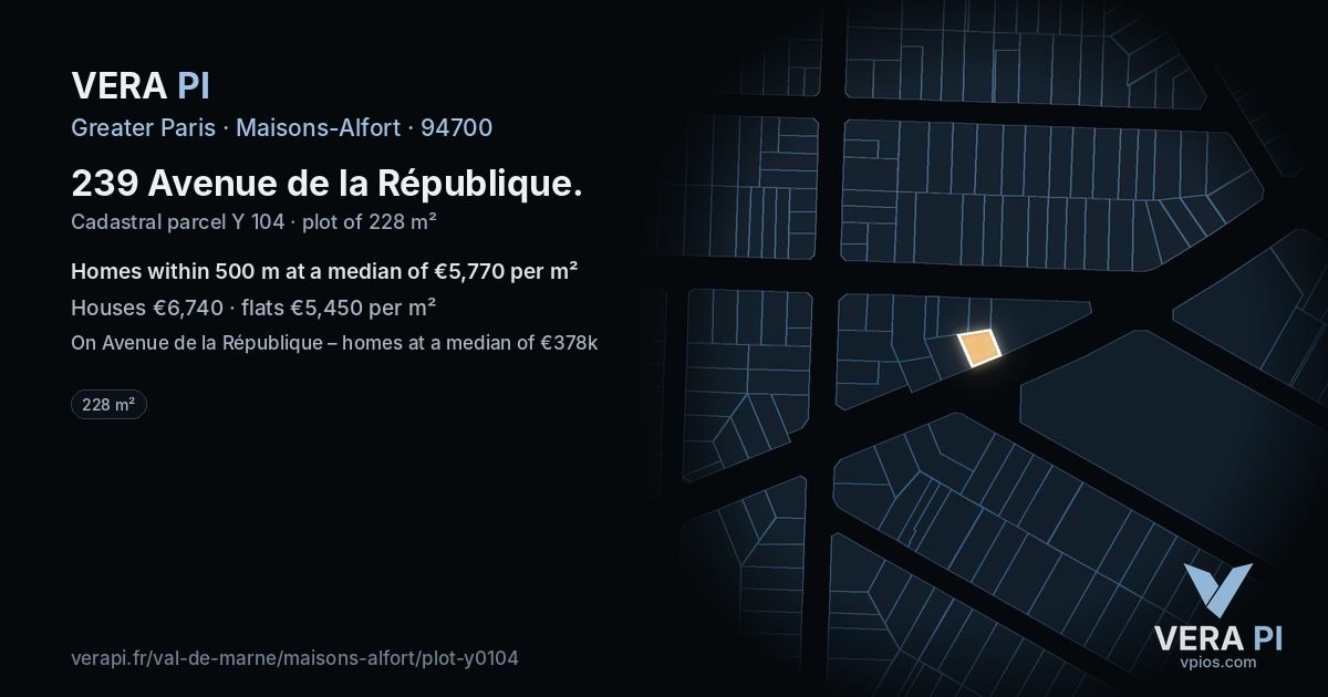 239 Avenue de la République, Maisons-Alfort at night – the plot lit, the parcels around coloured by the prices near them