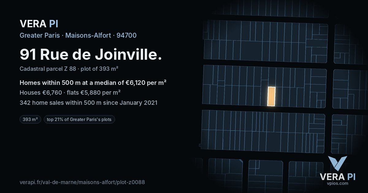 91 Rue de Joinville, Maisons-Alfort at night – the plot lit, the parcels around coloured by the prices near them