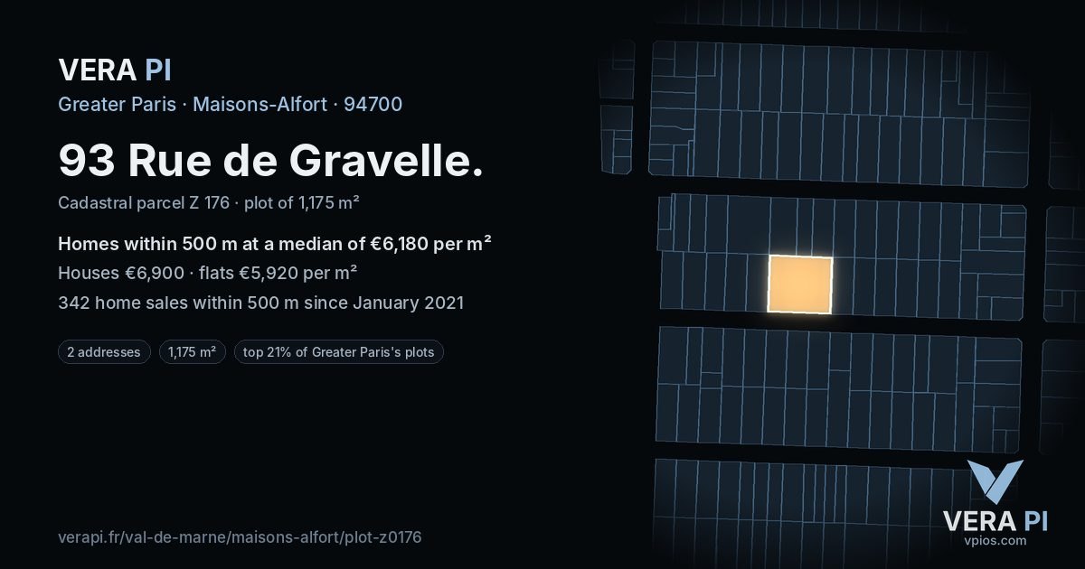 93 Rue de Gravelle, Maisons-Alfort at night – the plot lit, the parcels around coloured by the prices near them