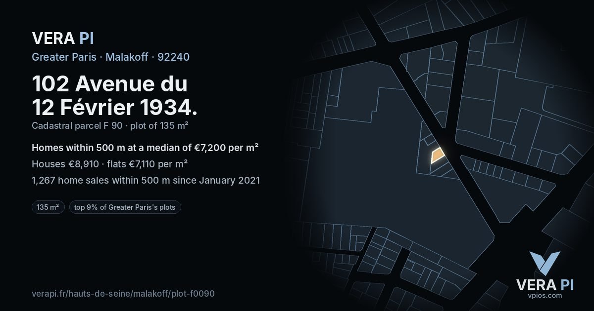 102 Avenue du 12 Février 1934, Malakoff at night – the plot lit, the parcels around coloured by the prices near them