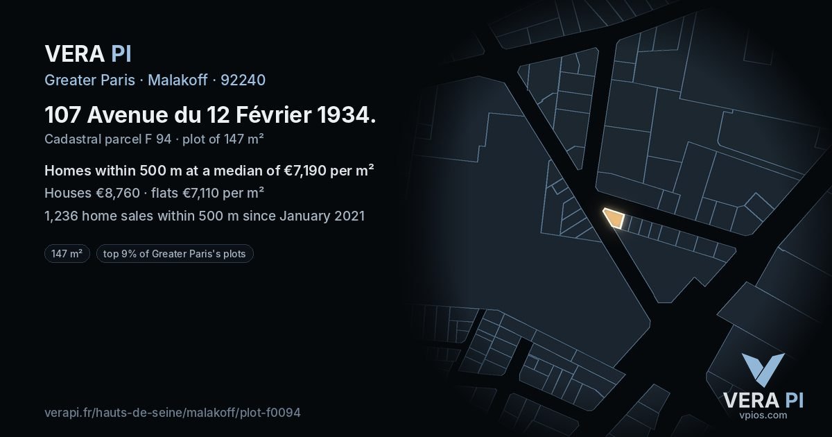 107 Avenue du 12 Février 1934, Malakoff at night – the plot lit, the parcels around coloured by the prices near them
