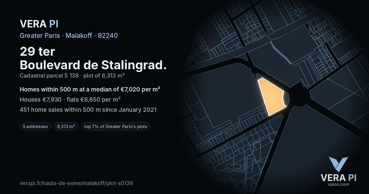 29 ter Boulevard de Stalingrad, Malakoff at night – the plot lit, the parcels around coloured by the prices near them